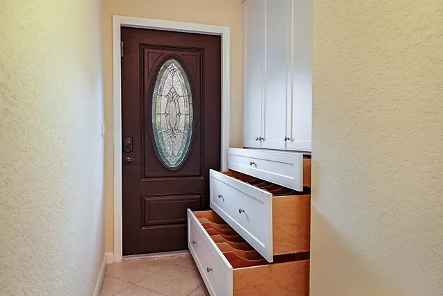 Residence photo 5