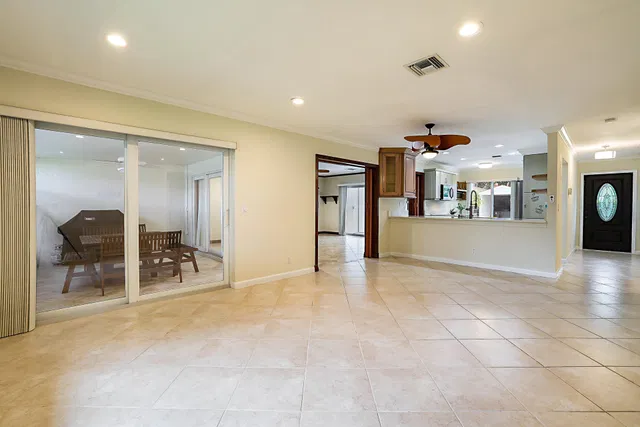 Residence photo 7