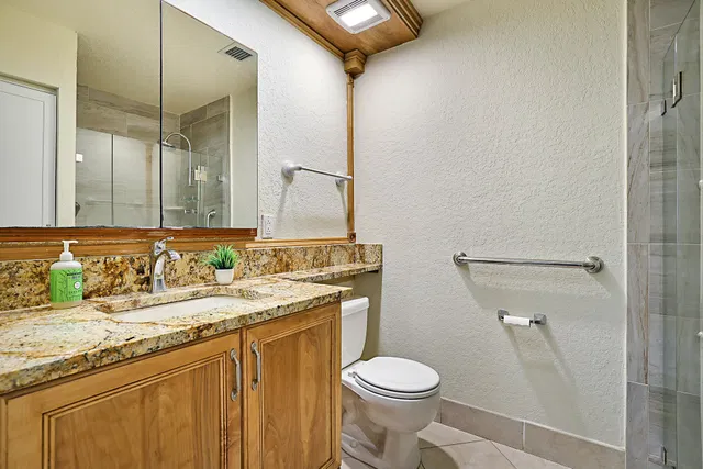 Residence photo 29