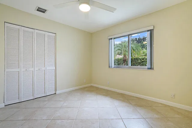 Residence photo 33