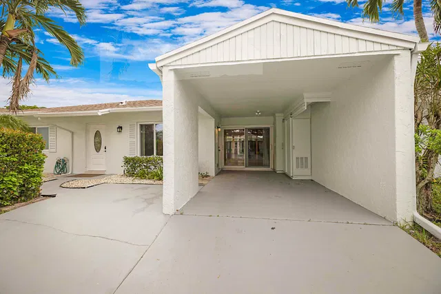Residence photo 39
