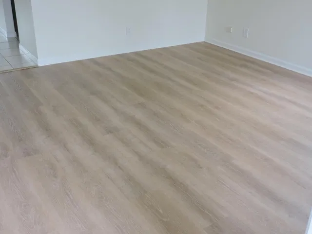 Residence photo 2