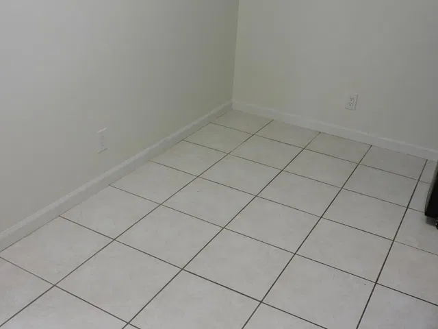 Residence photo 5