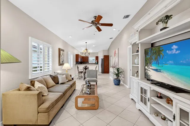 Residence photo 13
