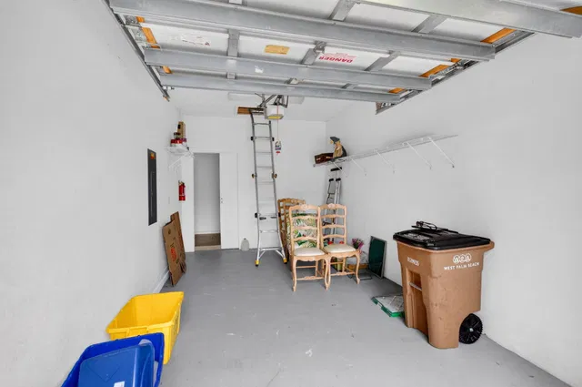 Residence photo 45