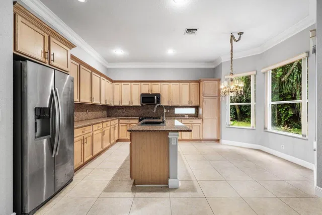 Residence photo 6