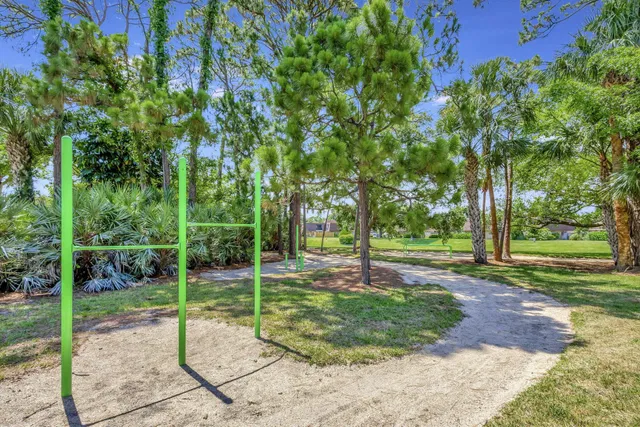 Residence photo 51