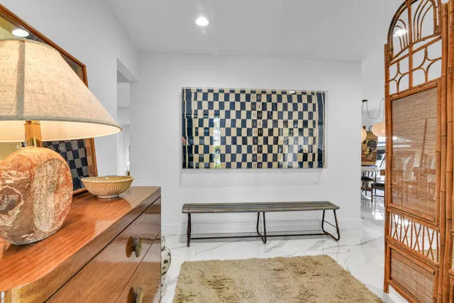  Residence photo 35