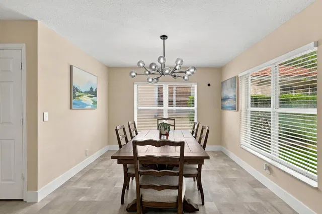  Residence photo 14