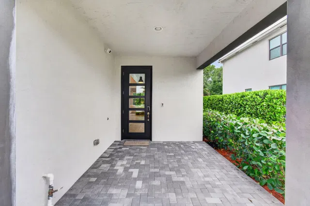 Residence photo 9