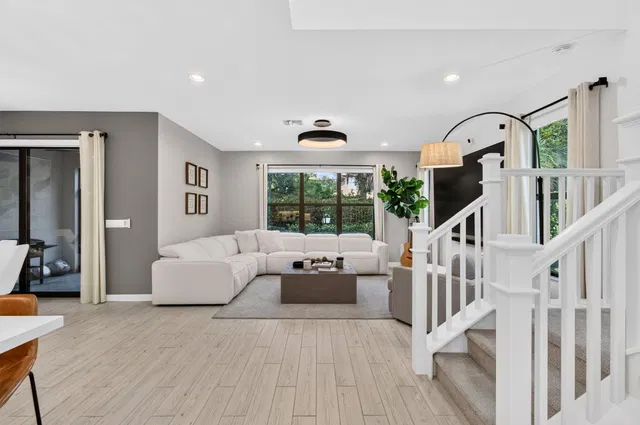 Residence photo 15