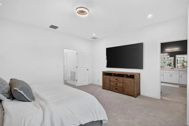 Residence photo 45