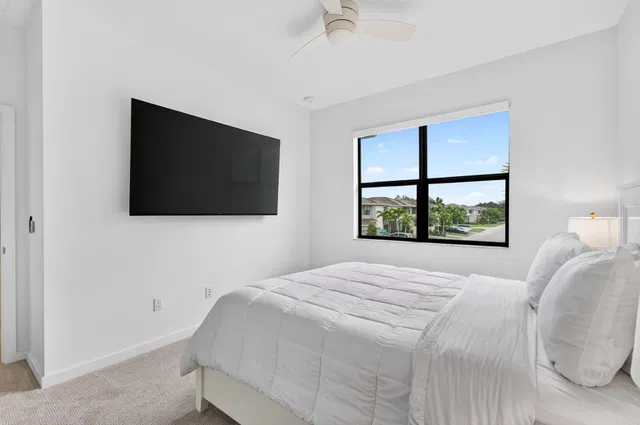Residence photo 70
