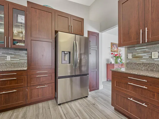  Residence photo 56