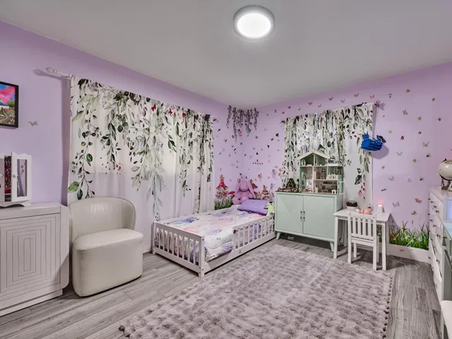  Residence photo 73