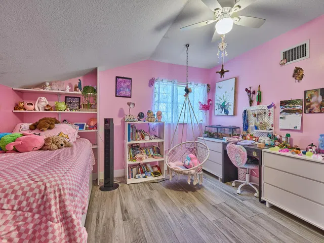  Residence photo 78