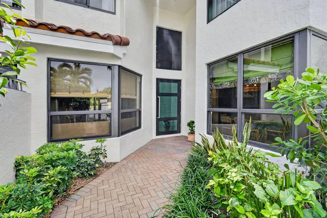 Frenchman's Creek Residence photo 5