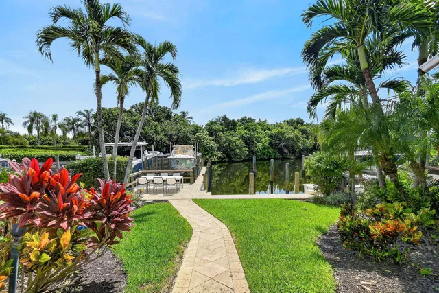 Frenchman's Creek Residence photo 48