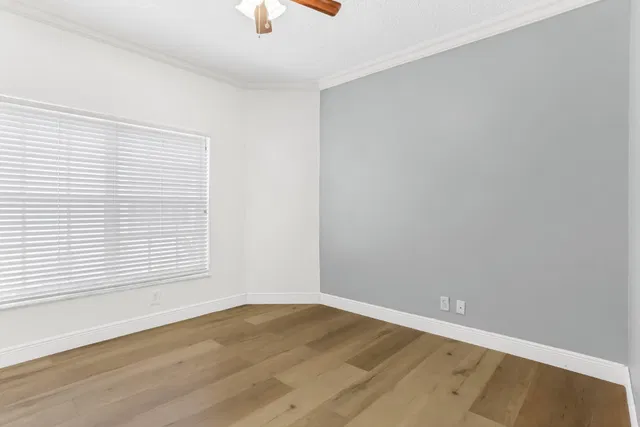 Residence photo 22