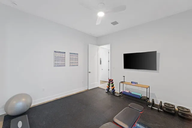 Residence photo 33