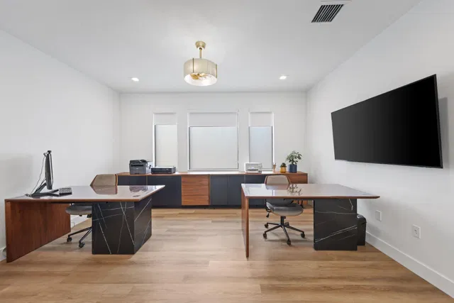 Residence photo 43