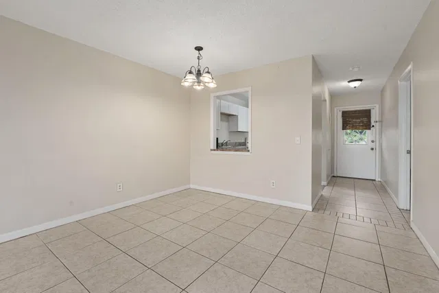Unit 5-7 photo 10