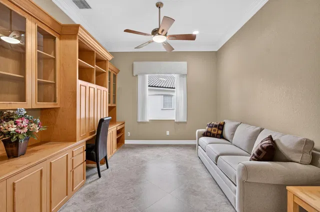  Residence photo 55