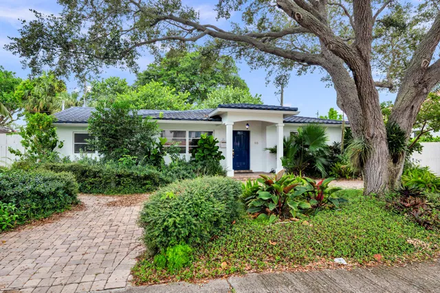 SoSo West Palm Beach Residence photo 18