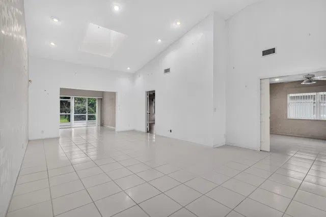 Residence photo 13