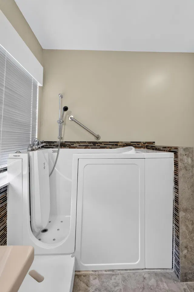 Residence photo 29