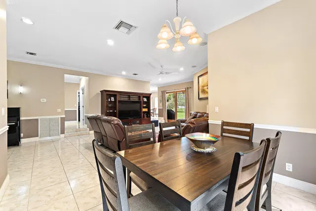  Residence photo 14