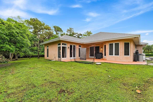  Residence photo 28