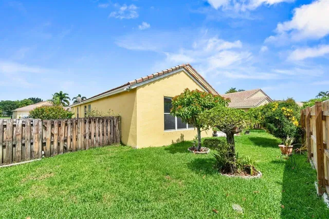  Residence photo 21