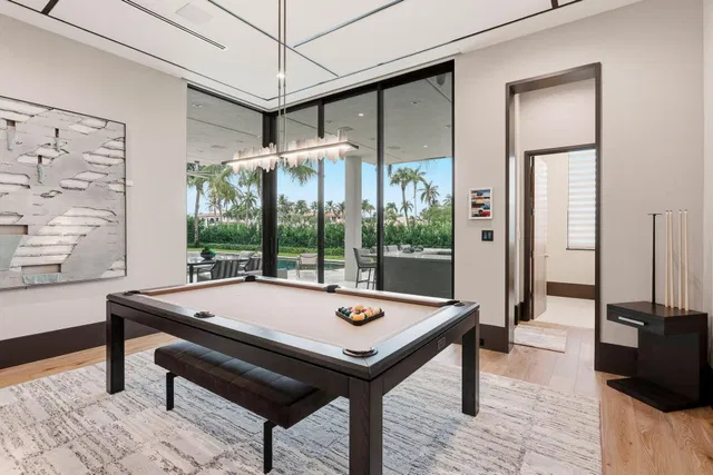 Royal Palm Yacht and Country Club Residence photo 13