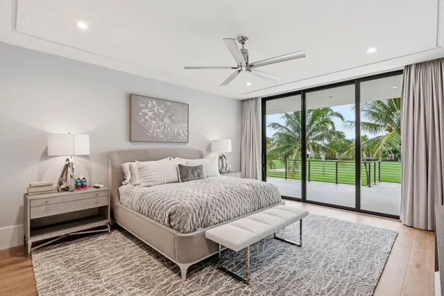 Royal Palm Yacht and Country Club Residence photo 24