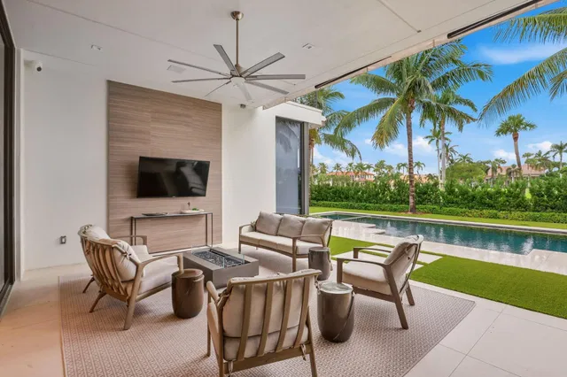 Royal Palm Yacht and Country Club Residence photo 33