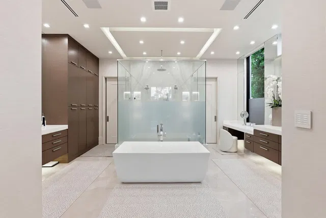 Royal Palm Yacht and Country Club Residence photo 39