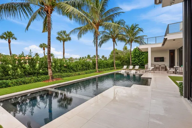 Royal Palm Yacht and Country Club Residence photo 43