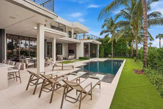 Royal Palm Yacht and Country Club Residence photo 47