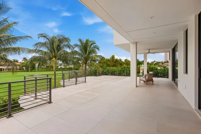 Royal Palm Yacht and Country Club Residence photo 49
