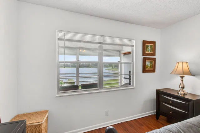 Residence photo 21