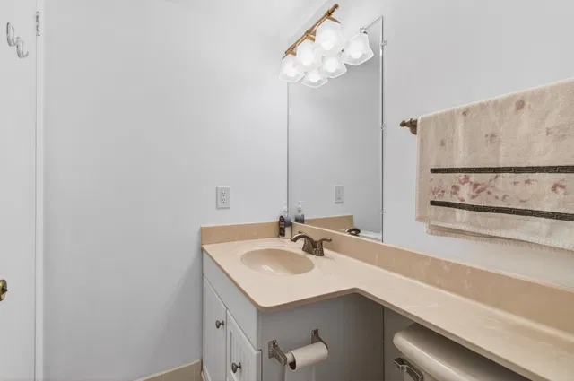 Residence photo 52
