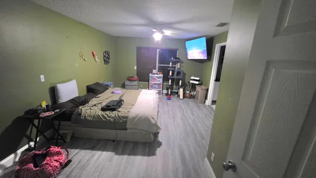 Residence photo 11