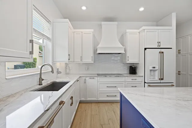 Residence photo 14