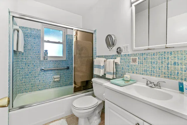 Residence photo 20