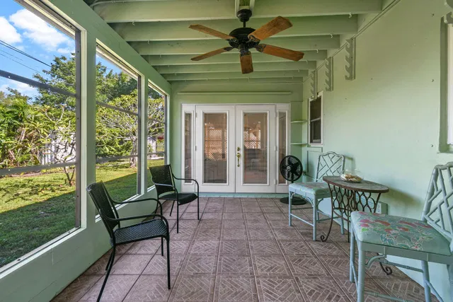 Residence photo 26