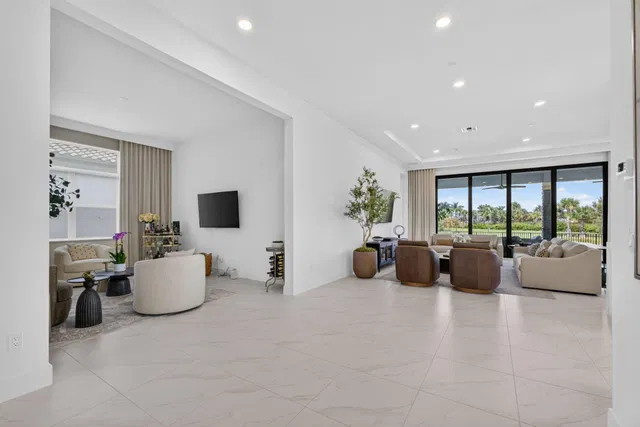 Avenir Residence photo 7