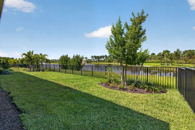 Avenir Residence photo 48