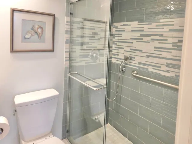 Unit 112-B photo 13