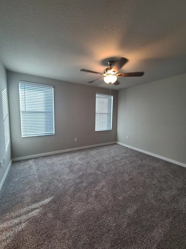 Residence photo 23